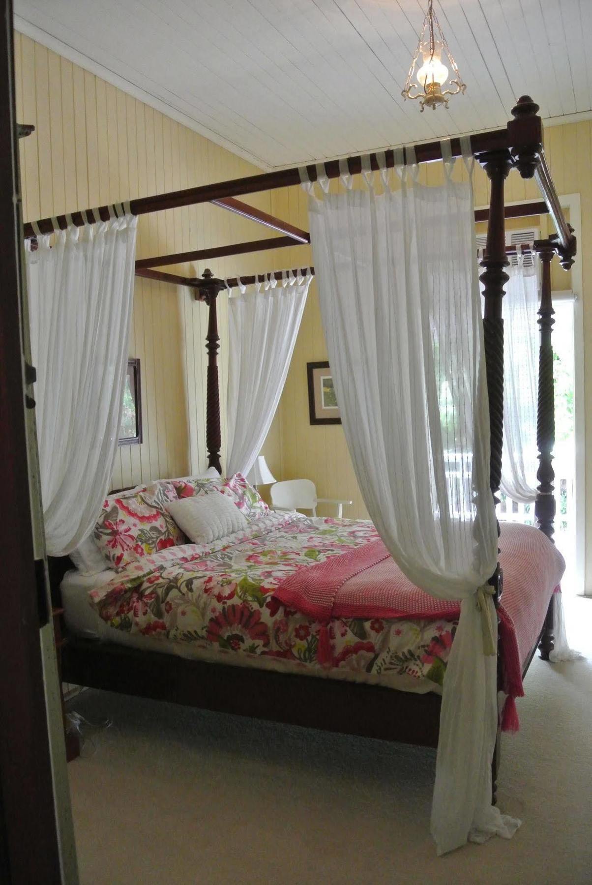 Wiss House Bed & Breakfast Kalbar Luaran gambar
